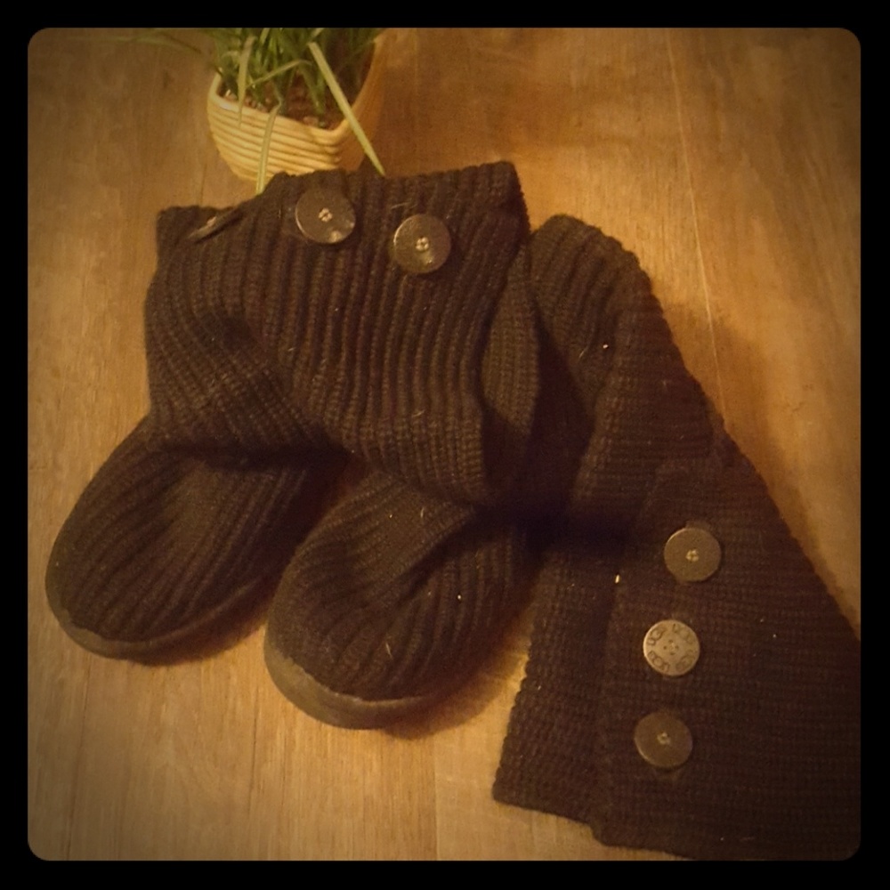 Ugg knitted boots